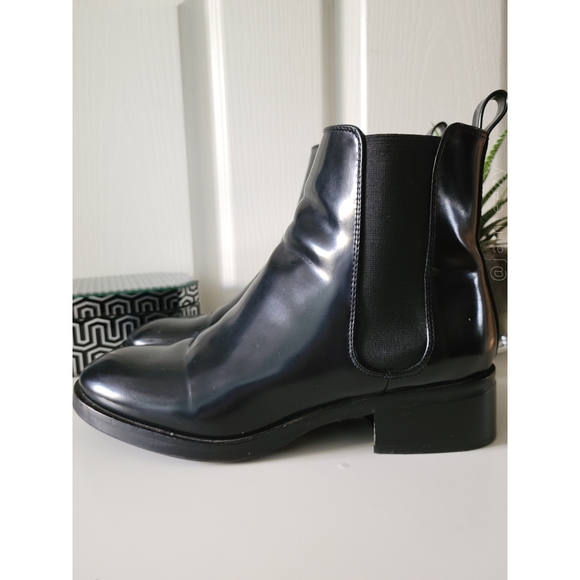 Zara | Smooth Patent Chelsea Boots - Picture 4 of 11